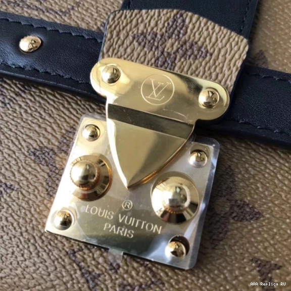 Aaa replica ru Malle Louis Vuitton Petite Clutch Trunk 0806